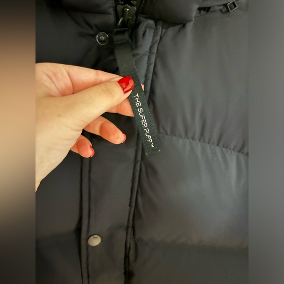 Aritzia black super puff jacket - Picture 8 of 8